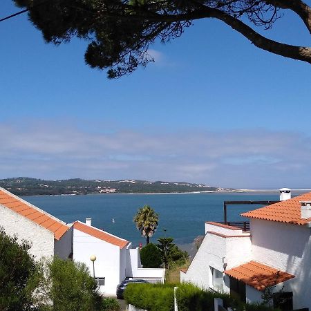 A Casa Da Foz Villa Nadadouro Bagian luar foto
