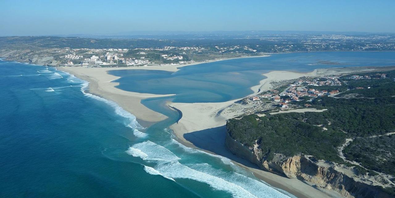 A Casa Da Foz Villa Nadadouro Bagian luar foto