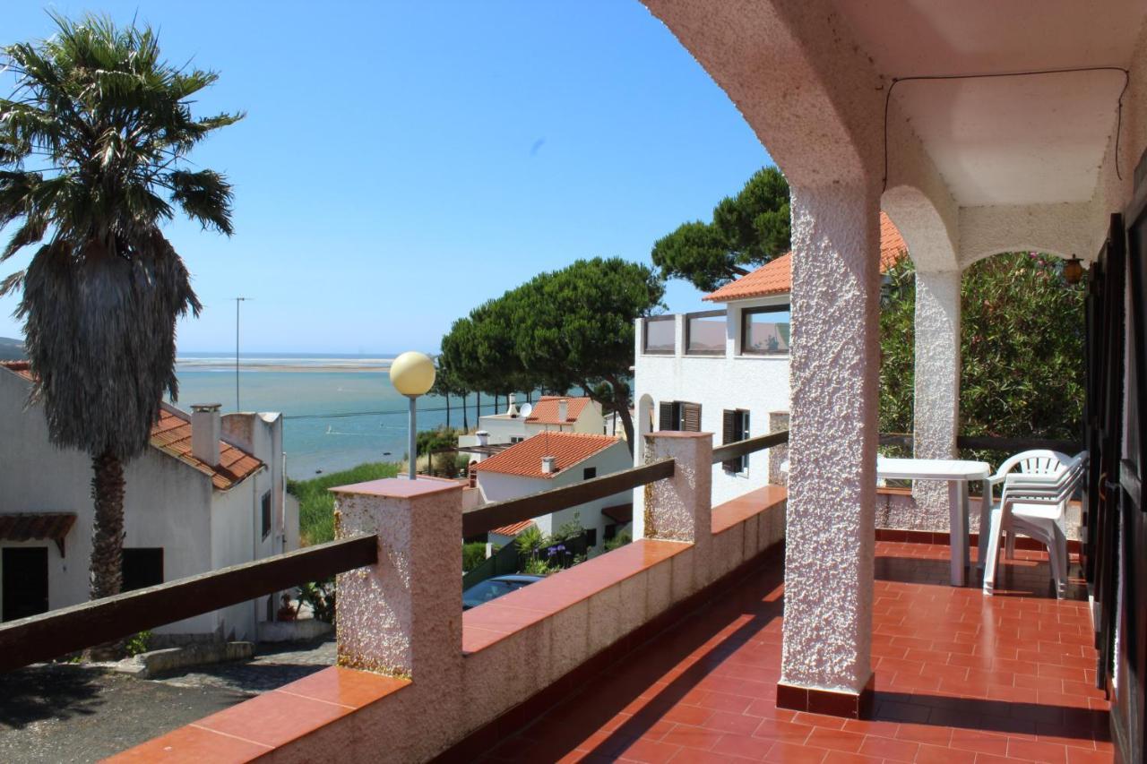 A Casa Da Foz Villa Nadadouro Bagian luar foto